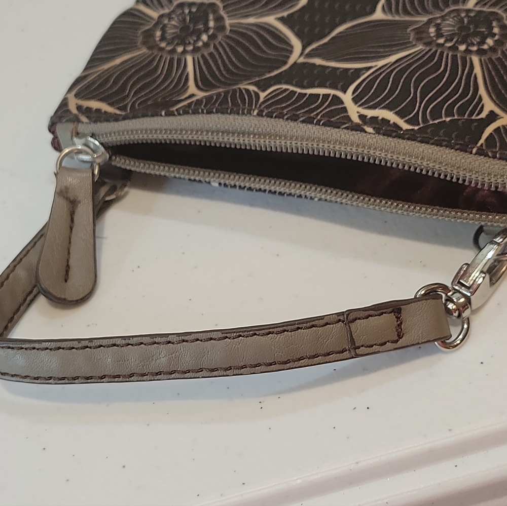 Tyler Rodan Wristlet - Picture 5 of 5